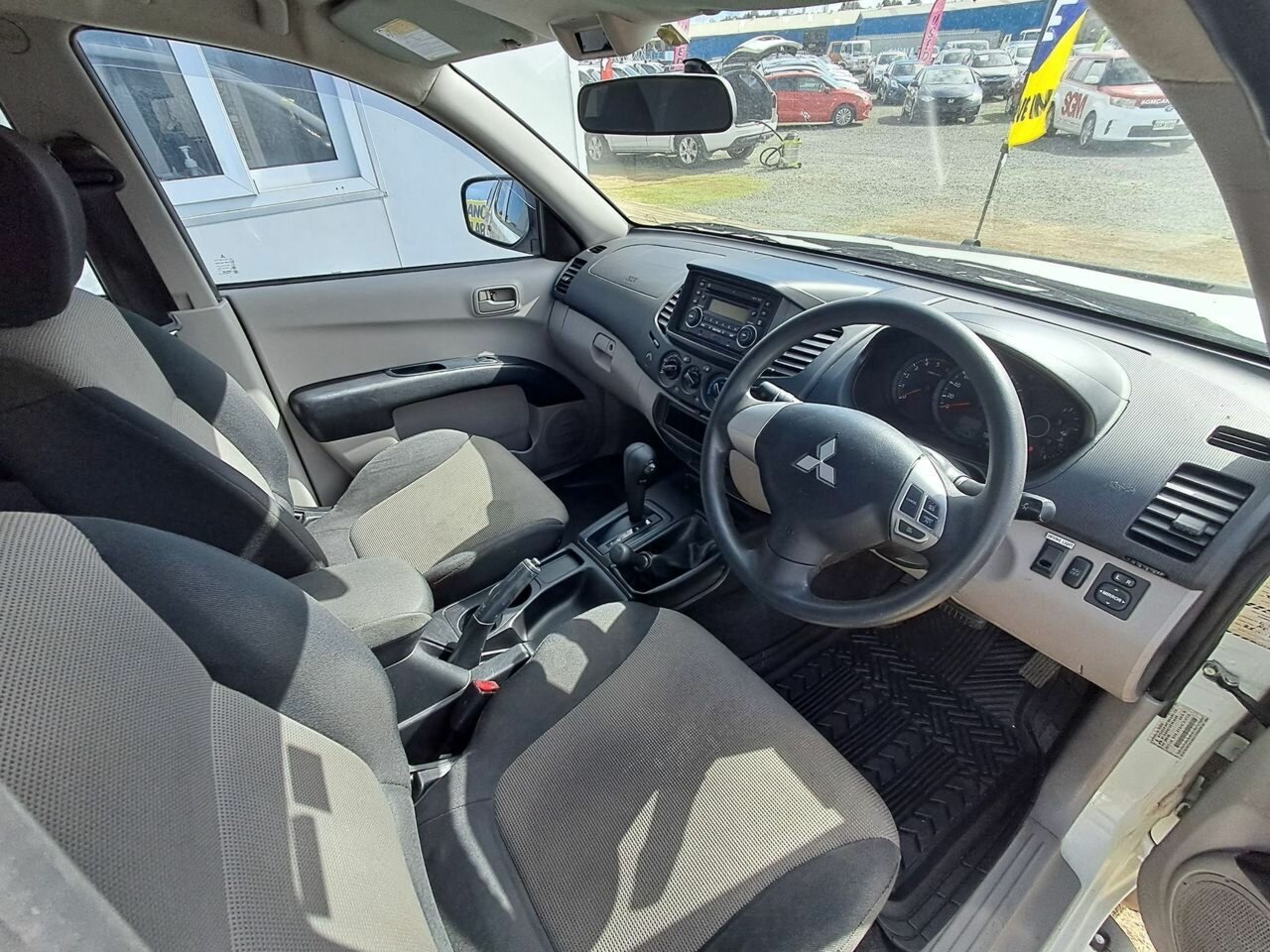 2012 MITSUBISHI TRITON MN MY12 GLX (4x4) 4 SP AUTOMATIC 4x4 DOUBLE CAB UTILITY