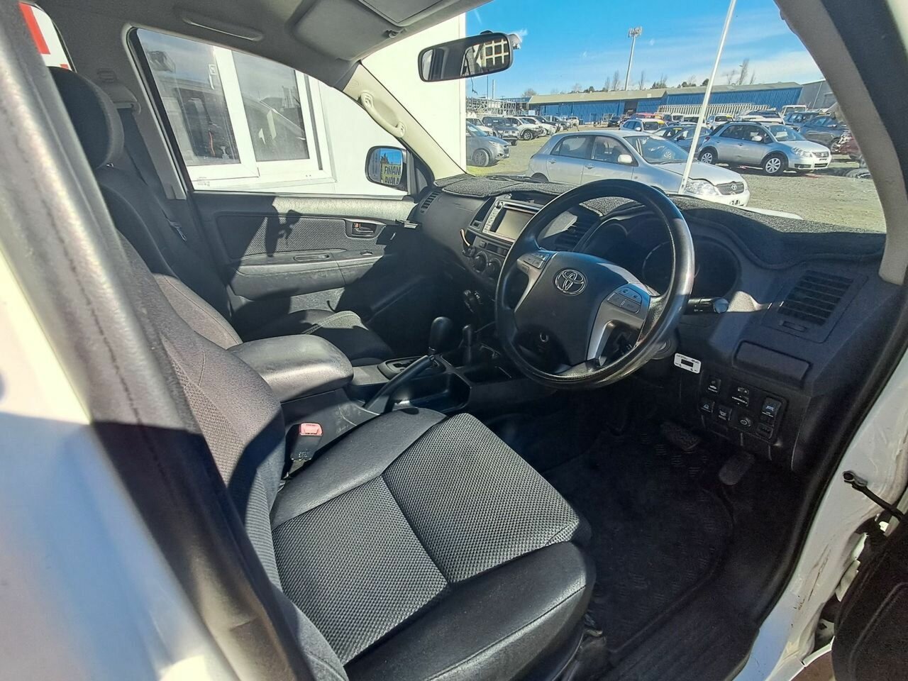 2014 TOYOTA HILUX KUN26R MY14 SR (4x4) 5 SP AUTOMATIC DOUBLE C/CHAS