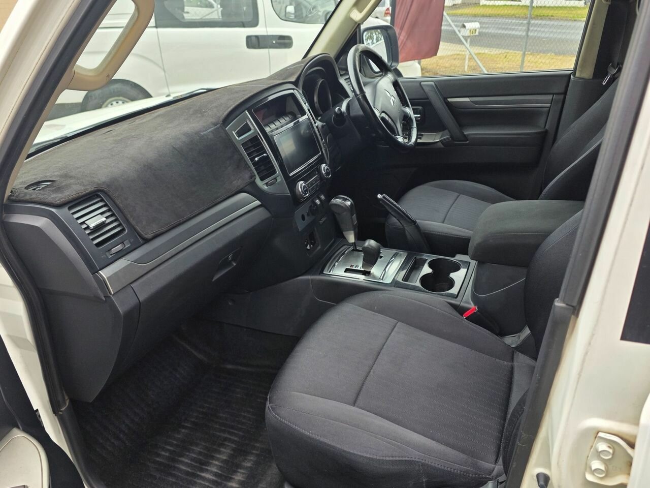 2018 MITSUBISHI PAJERO NX MY18 GLX LWB (4x4) 5 SP AUTO SPORTS MODE 4D WAGON