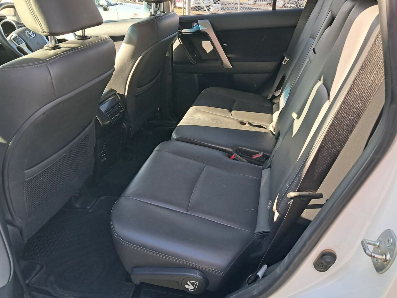 2017 TOYOTA LANDCRUISER GDJ150R MY17 PRADO GX (4x4) 6 SP MANUAL 4D WAGON