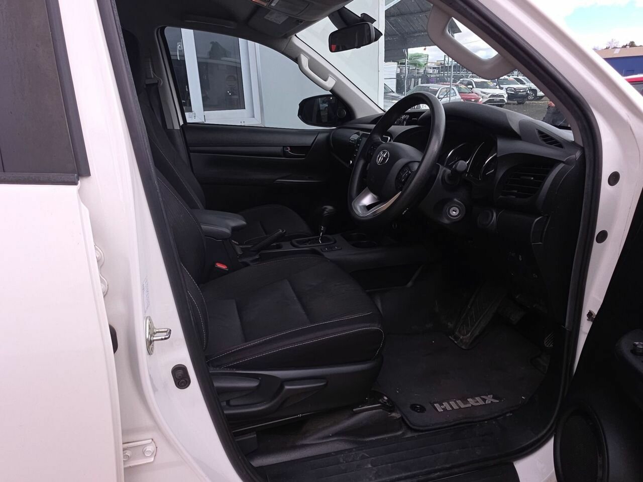 2023 TOYOTA HILUX GUN126R SR (4x4) 6 SP AUTOMATIC DOUBLE C/CHAS