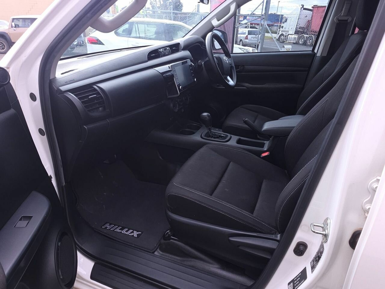 2023 TOYOTA HILUX GUN126R SR (4x4) 6 SP AUTOMATIC DOUBLE C/CHAS