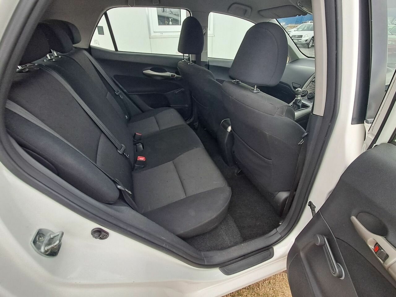 2009 TOYOTA COROLLA ZRE152R ASCENT 4 SP AUTOMATIC 5D HATCHBACK
