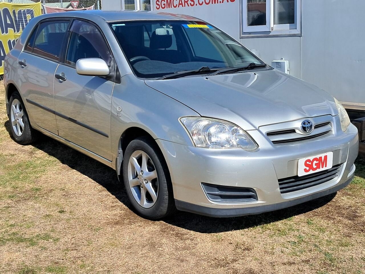 2004 TOYOTA COROLLA ZZE122R CONQUEST SECA 4 SP AUTOMATIC 5D HATCHBACK