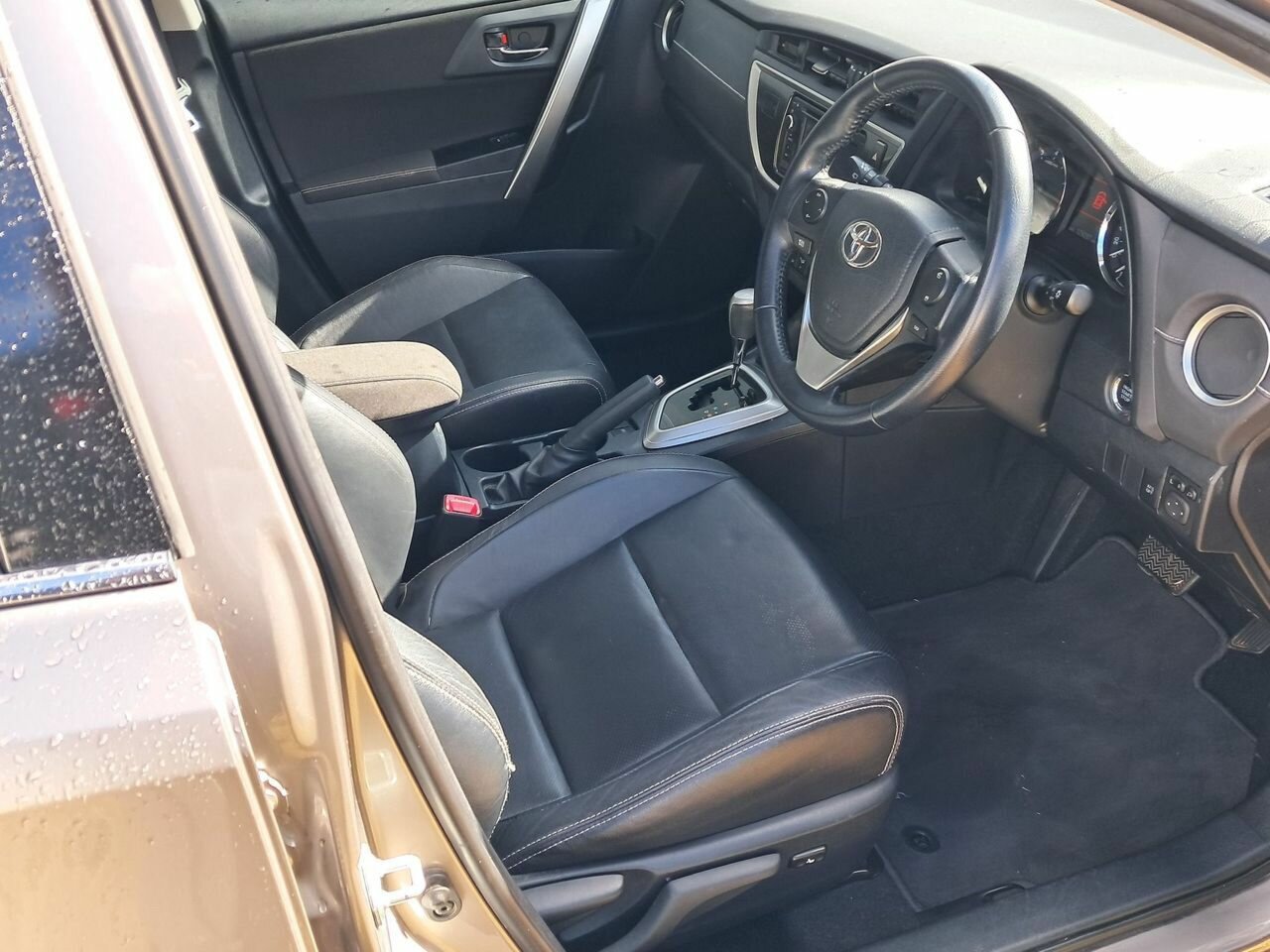 2014 TOYOTA COROLLA ZRE182R LEVIN ZR CVT AUTO 7 SP SEQUENTIAL 5D HATCHBACK