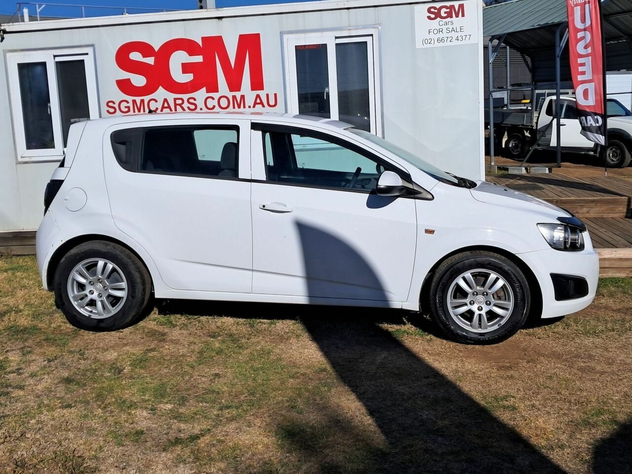 2014 HOLDEN BARINA TM MY15 CD 6 SP AUTOMATIC 5D HATCHBACK