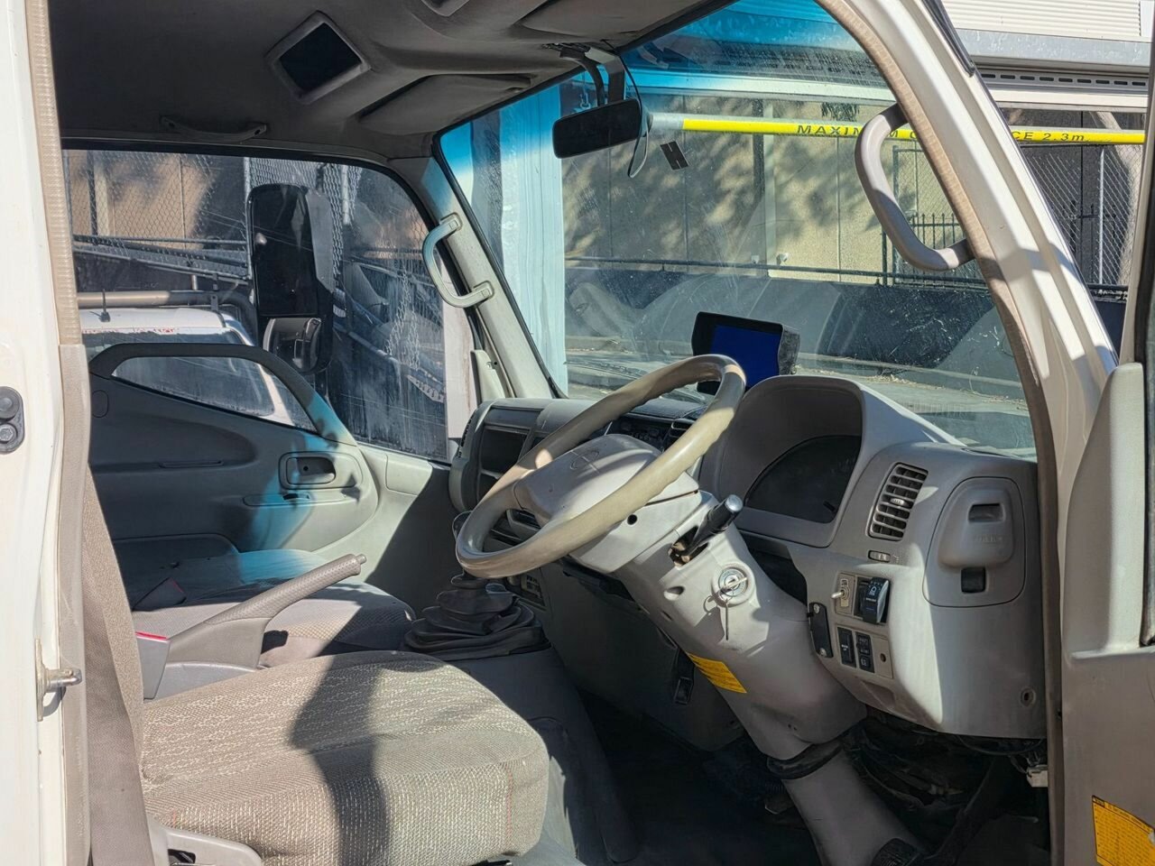 2008 HINO 300 XKU414M HYBRID 6500 MEDIUM 6 SP MANUAL C/CHAS