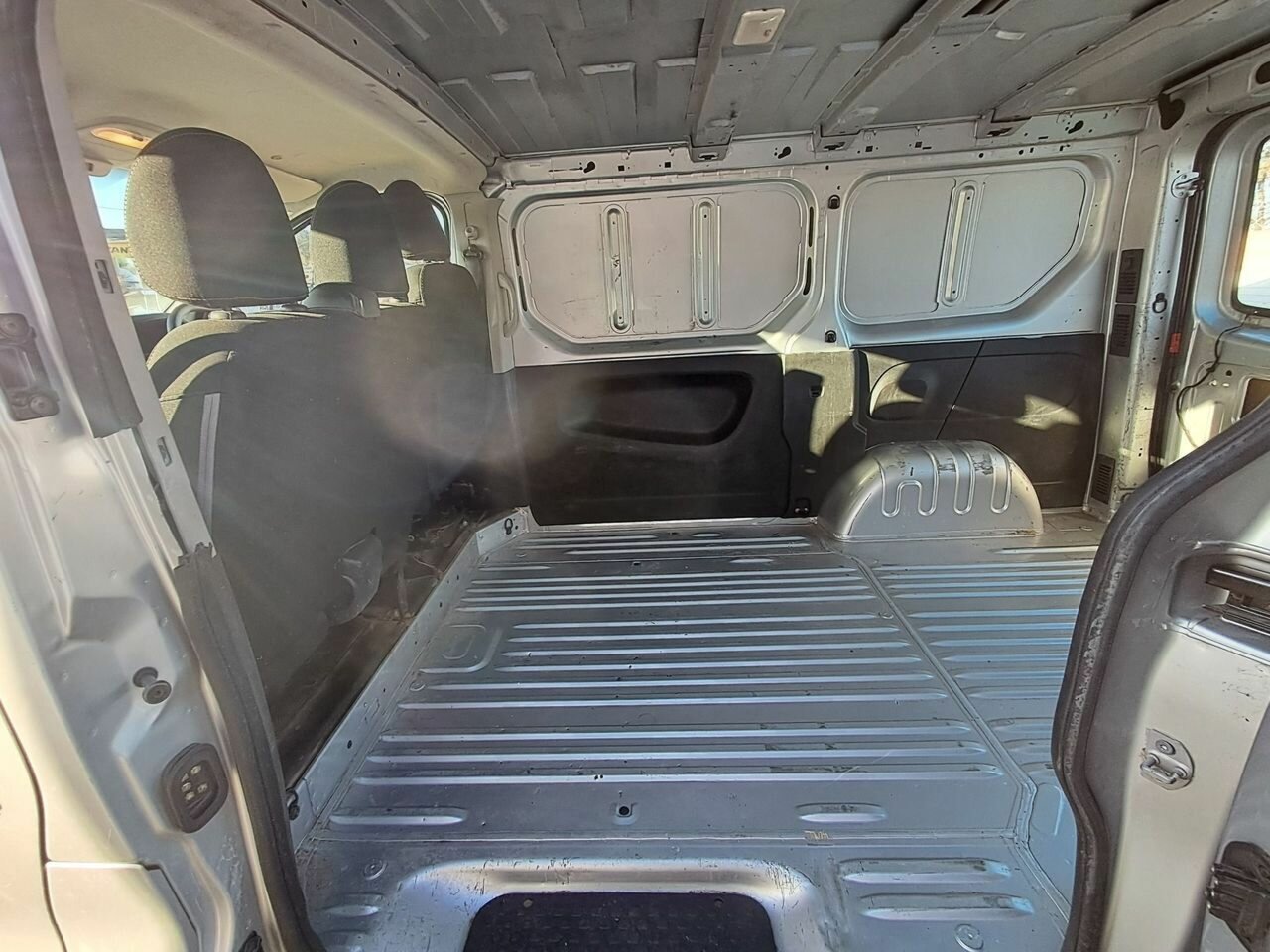 2019 RENAULT TRAFIC X82 MY17 SWB LOW (85kW) 6 SP MANUAL 4D VAN