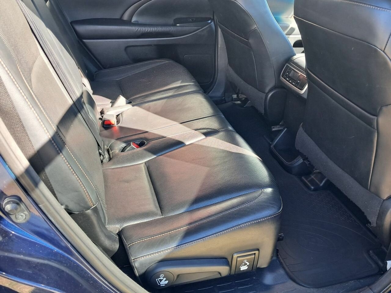 2015 TOYOTA KLUGER GSU55R GXL (4x4) 6 SP AUTOMATIC 4D WAGON