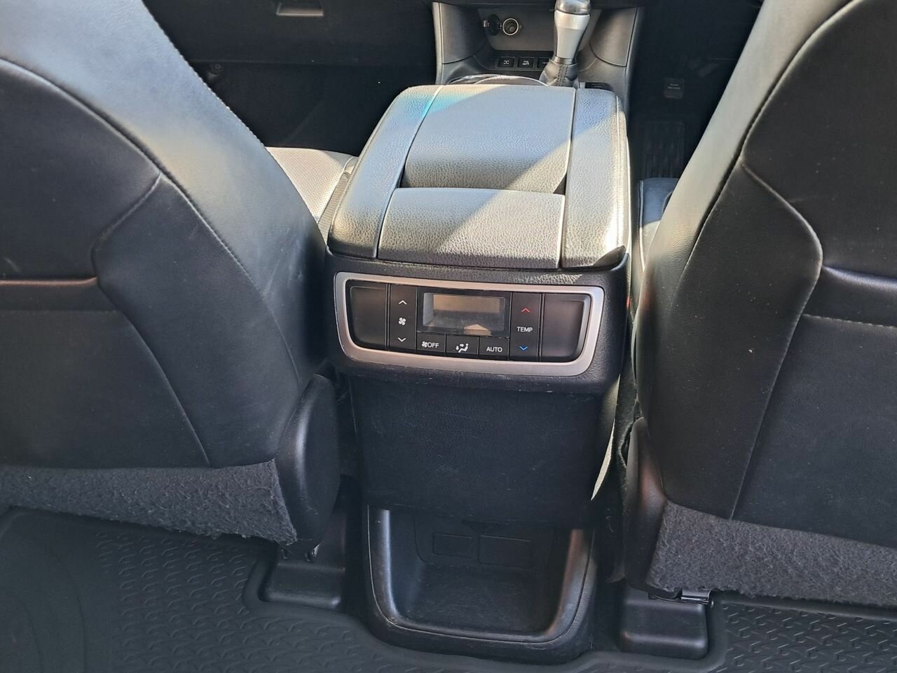 2015 TOYOTA KLUGER GSU55R GXL (4x4) 6 SP AUTOMATIC 4D WAGON