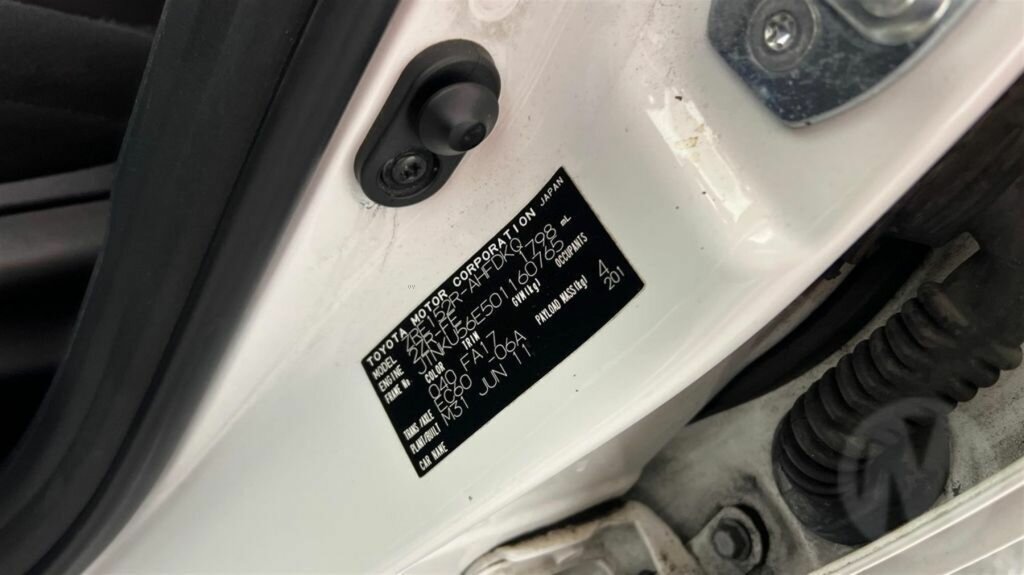 2011 TOYOTA COROLLA ZRE152R MY11 ASCENT 6 SP MANUAL 5D HATCHBACK