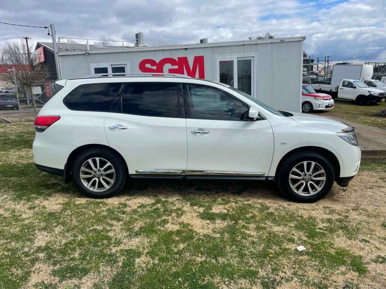 2015 NISSAN PATHFINDER R52 MY15 ST-L (4x2) CONTINUOUS VARIABLE 4D WAGON