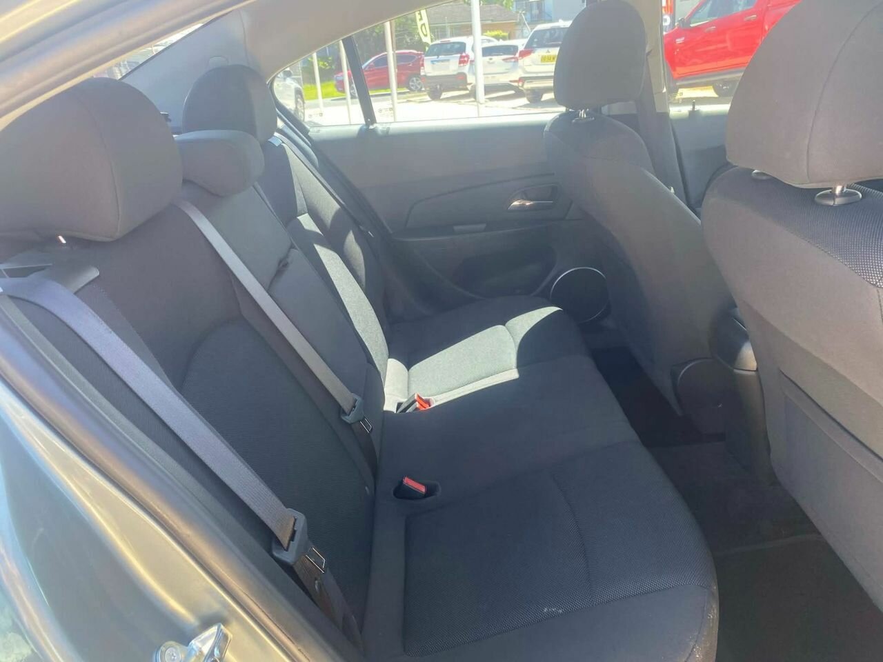 2015 HOLDEN CRUZE JH MY14 EQUIPE 6 SP AUTOMATIC 4D SEDAN