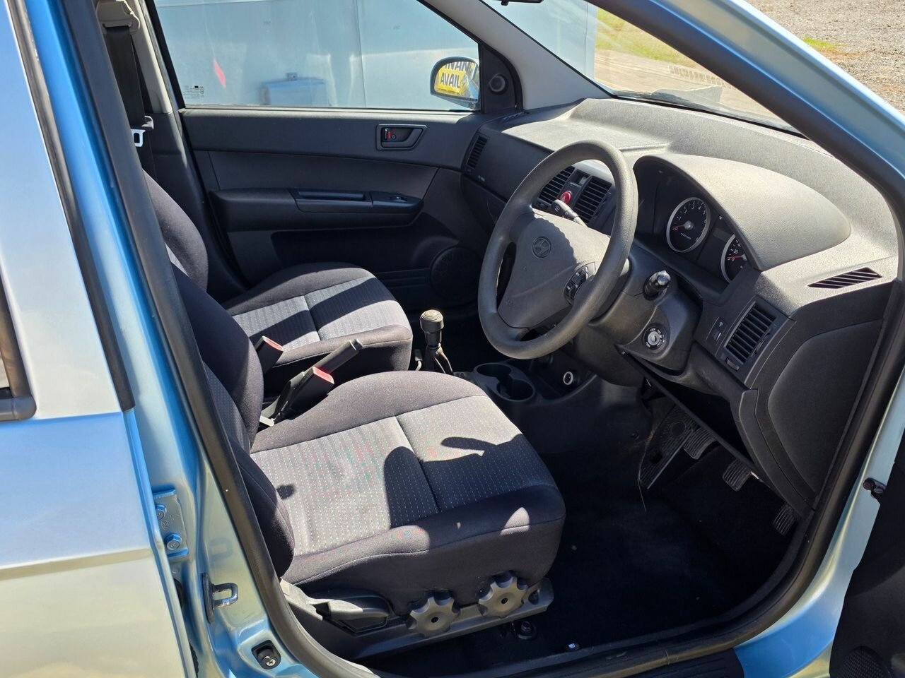 2010 HYUNDAI GETZ TB MY09 S 5 SP MANUAL 5D HATCHBACK