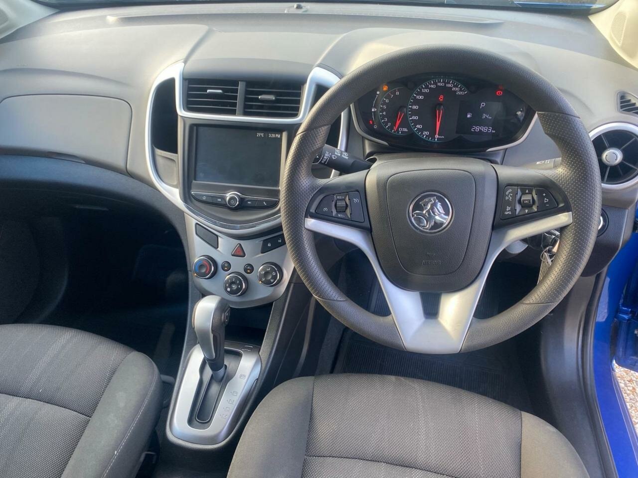 2017 HOLDEN BARINA TM MY18 LS 6 SP AUTOMATIC 5D HATCHBACK