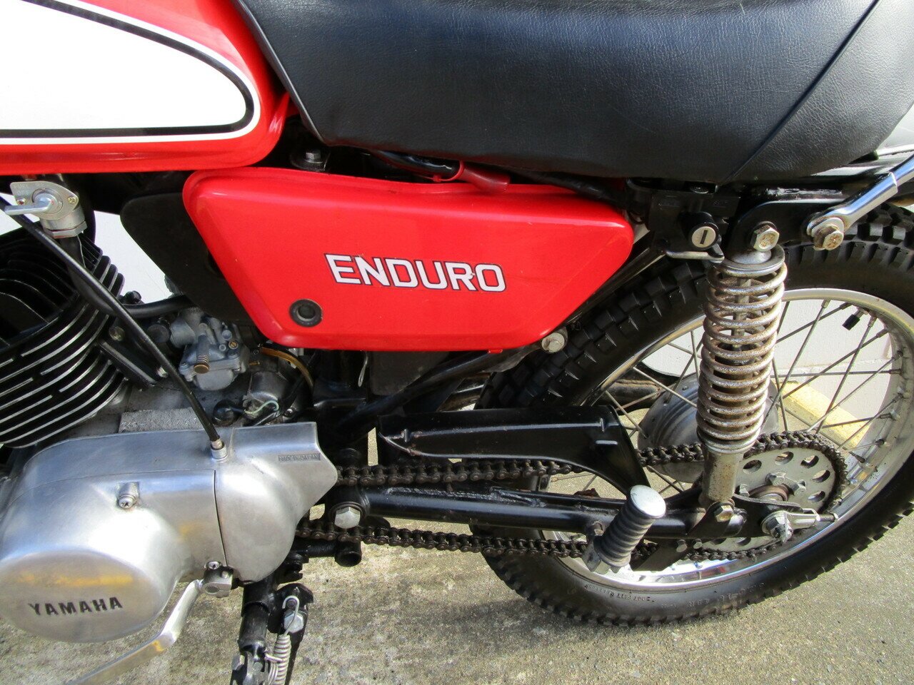 1975 YAMAHA DT125 ROAD