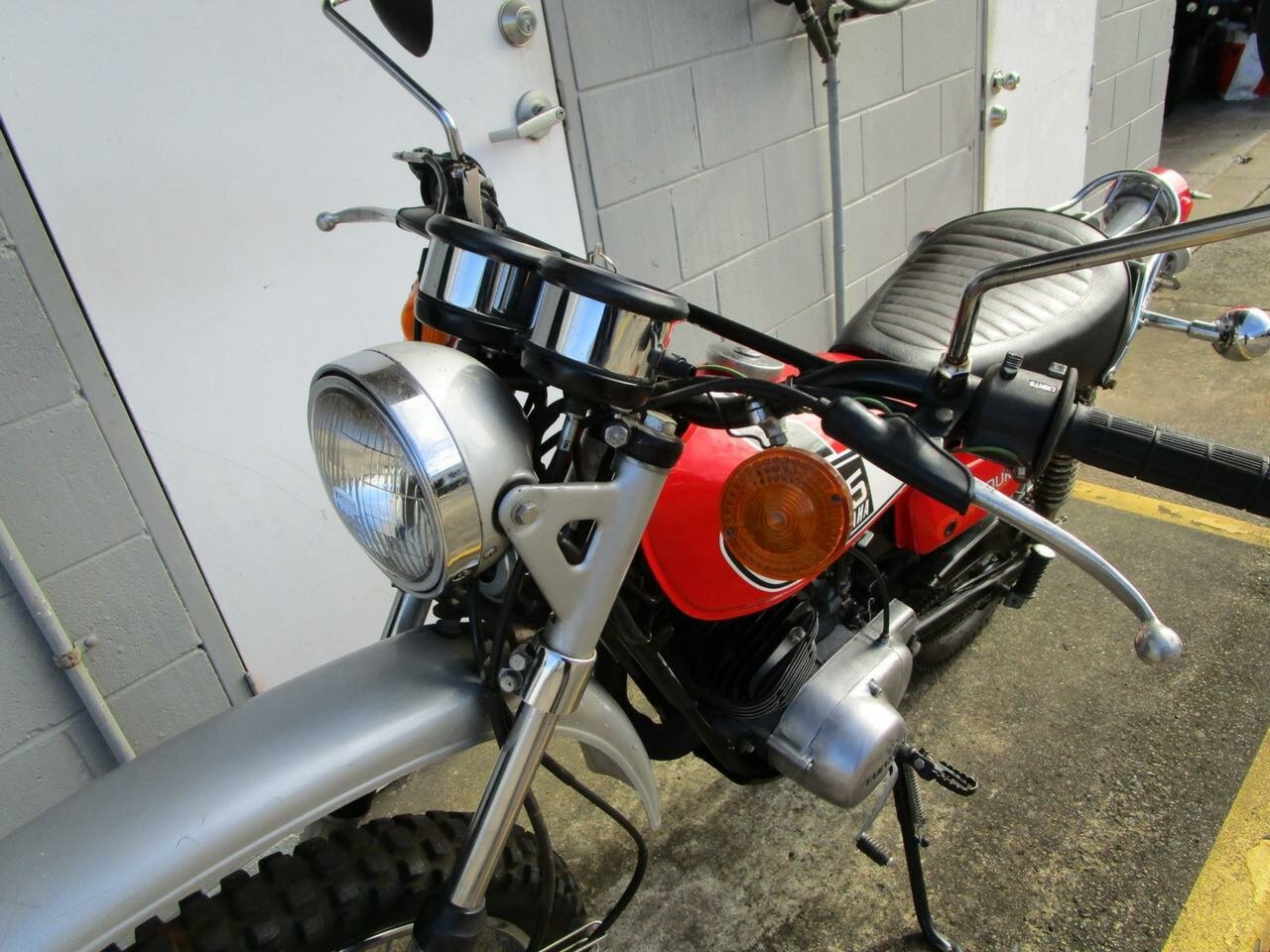 1975 YAMAHA DT125 ROAD
