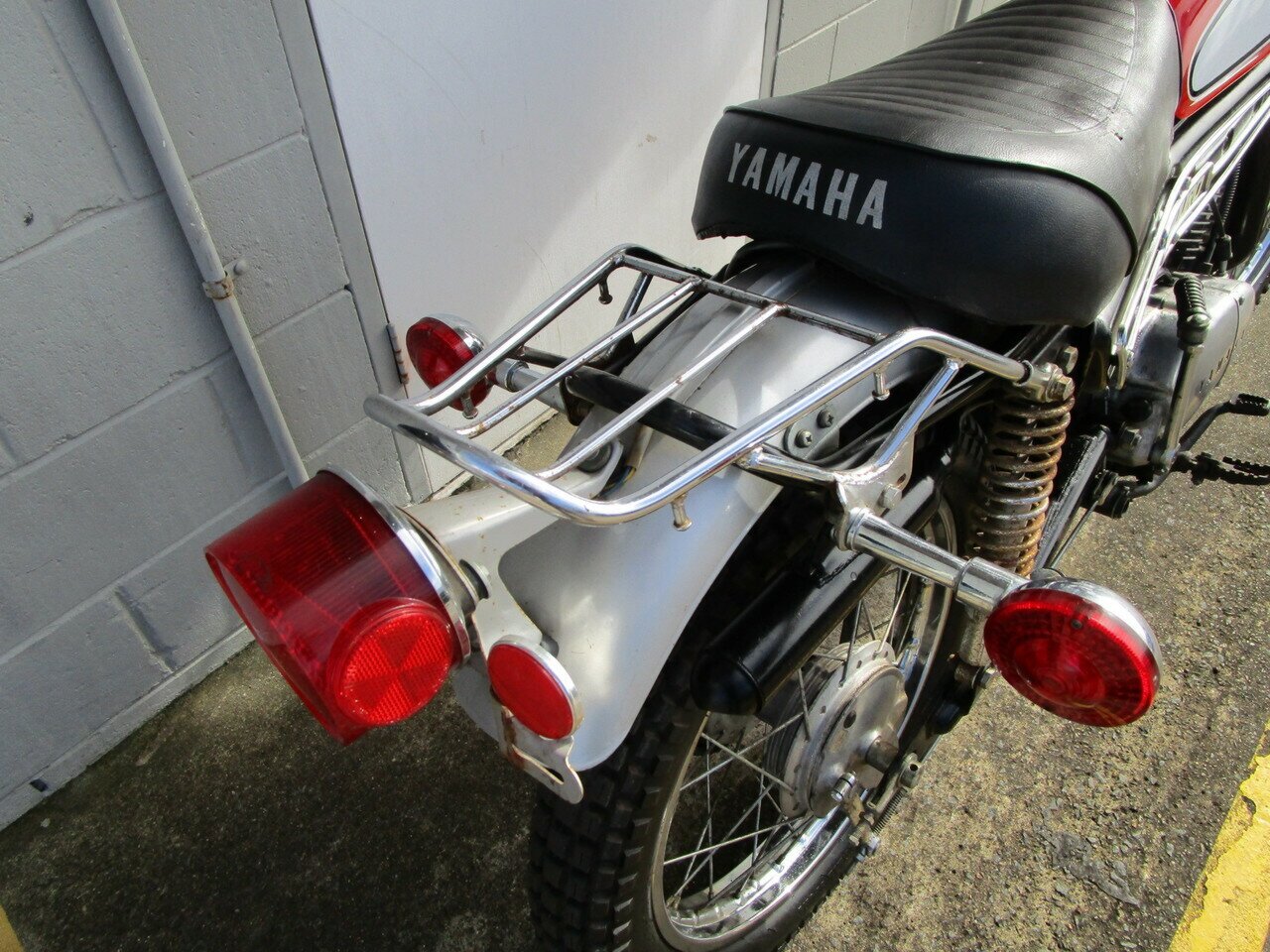 1975 YAMAHA DT125 ROAD