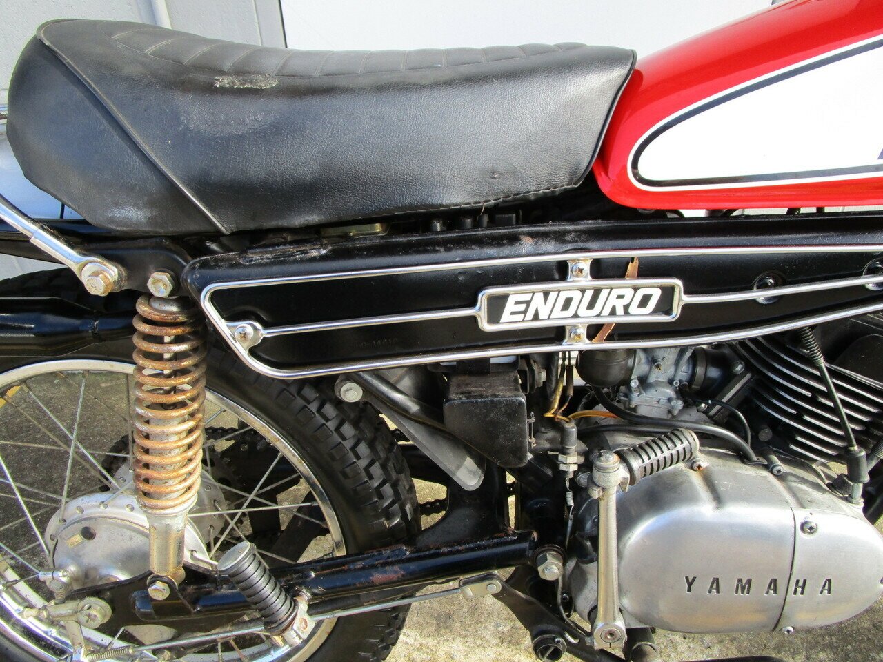 1975 YAMAHA DT125 ROAD