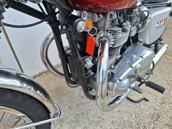 1969 KAWASAKI W2SS ROAD