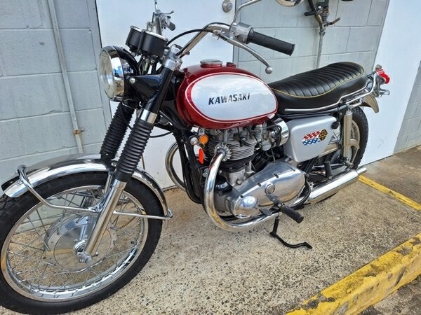 1969 KAWASAKI W2SS ROAD