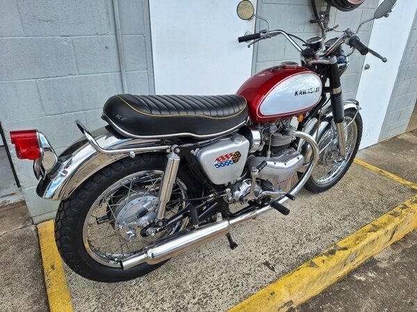 1969 KAWASAKI W2SS ROAD