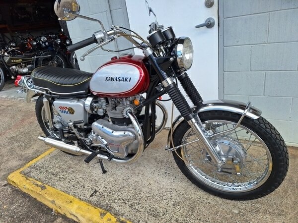1969 KAWASAKI W2SS ROAD