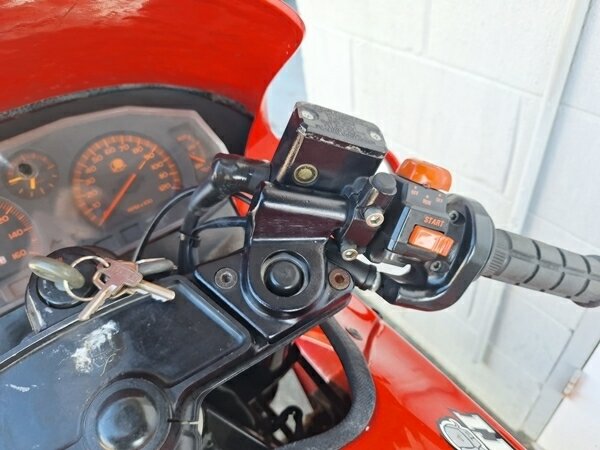 1988 DUCATI 750 PASO ROAD