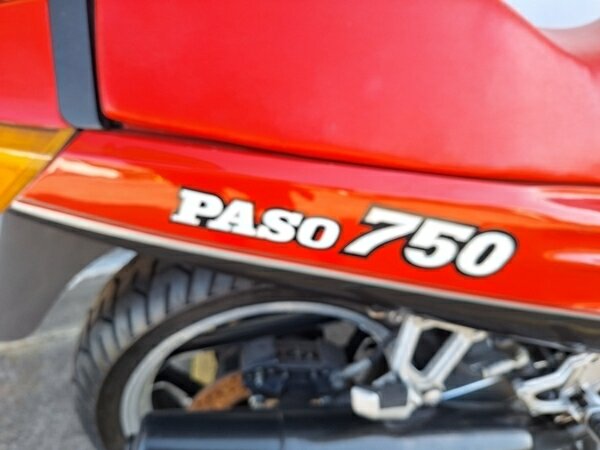 1988 DUCATI 750 PASO ROAD