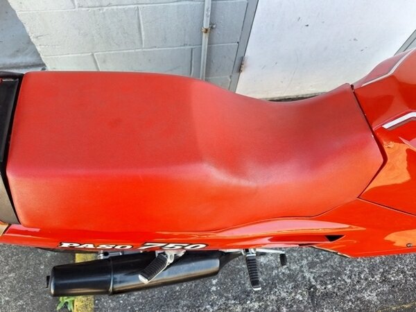 1988 DUCATI 750 PASO ROAD