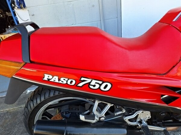 1988 DUCATI 750 PASO ROAD