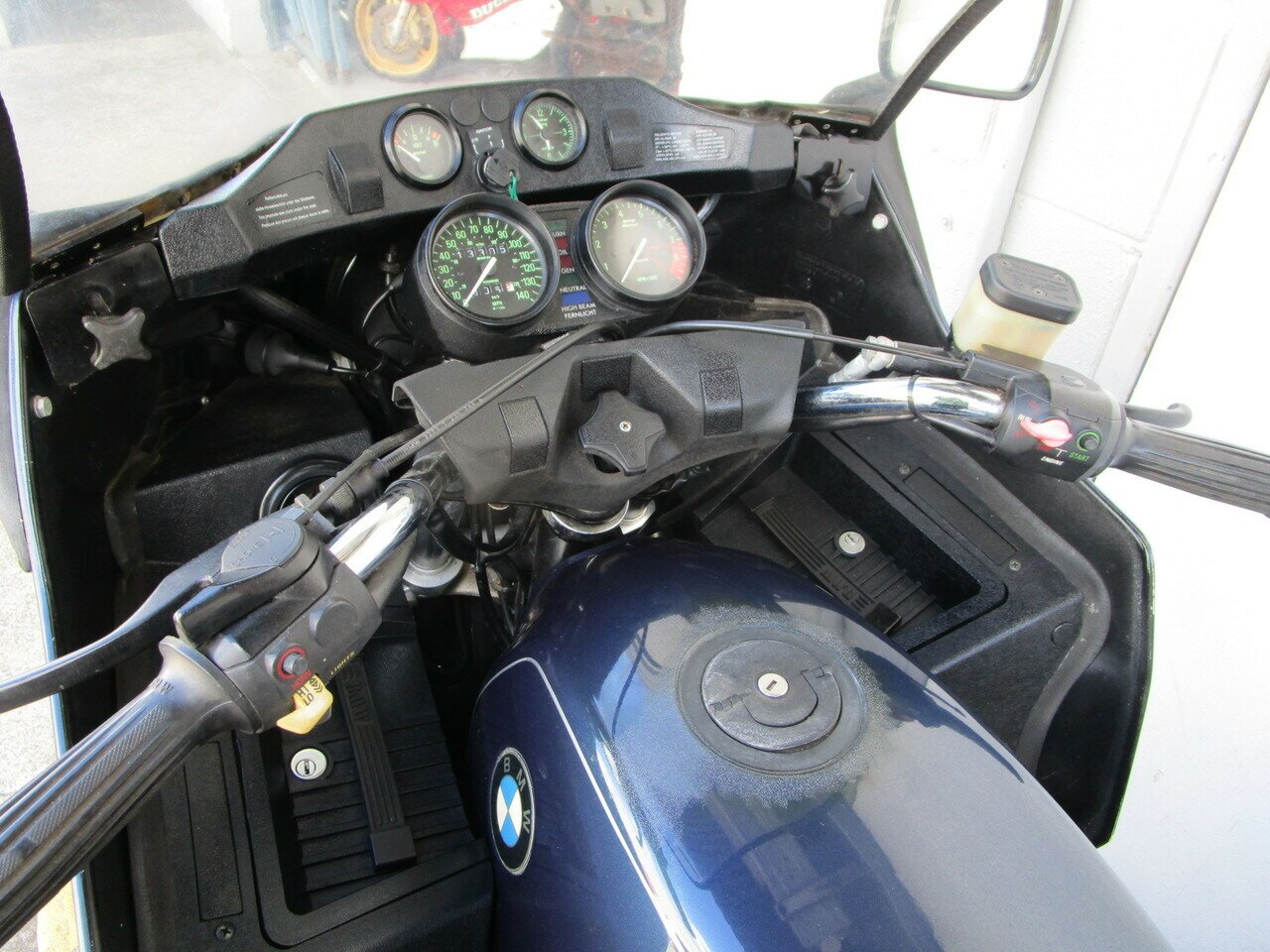 1984 BMW R80RT ROAD