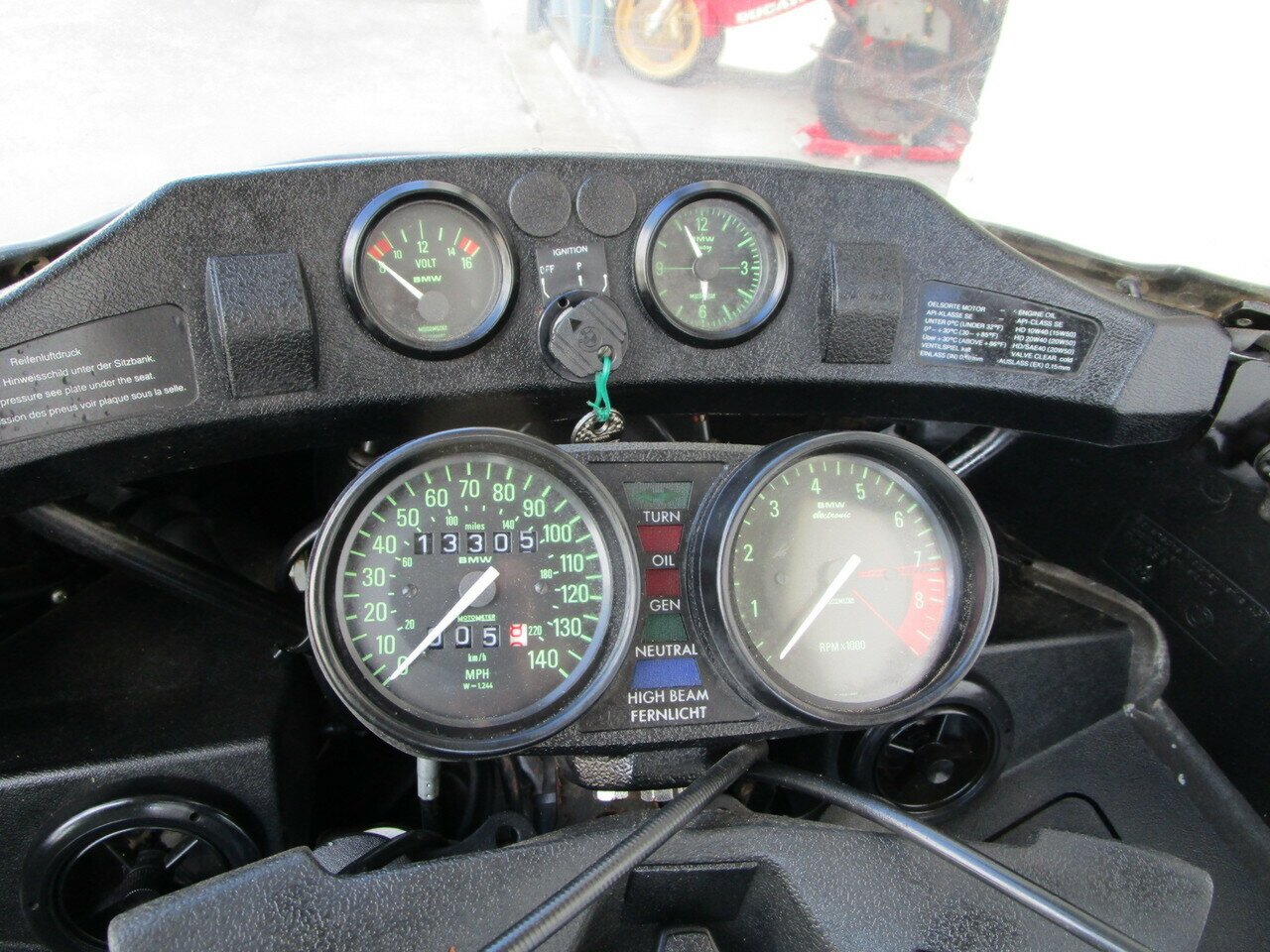 1984 BMW R80RT ROAD