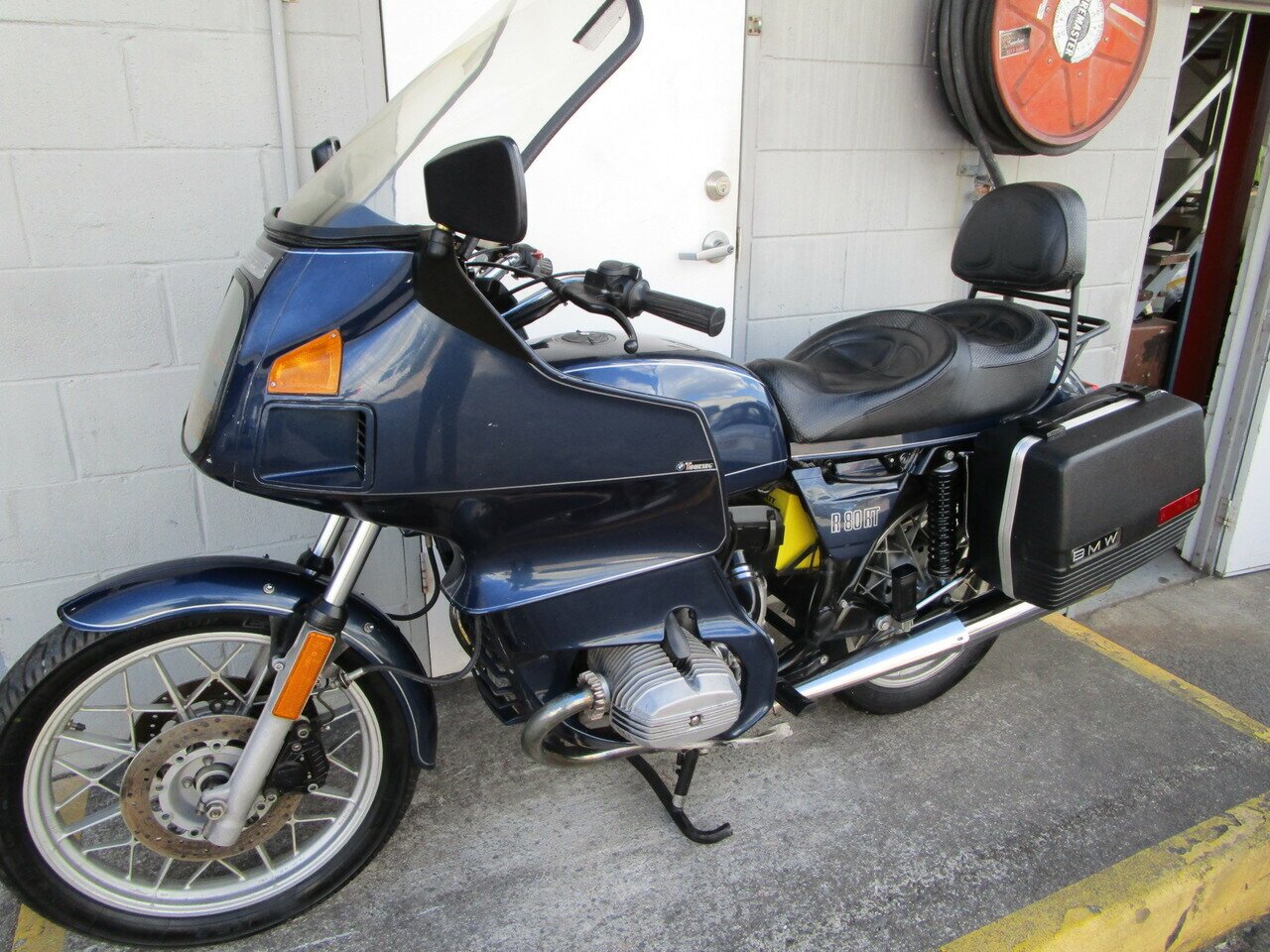 1984 BMW R80RT ROAD