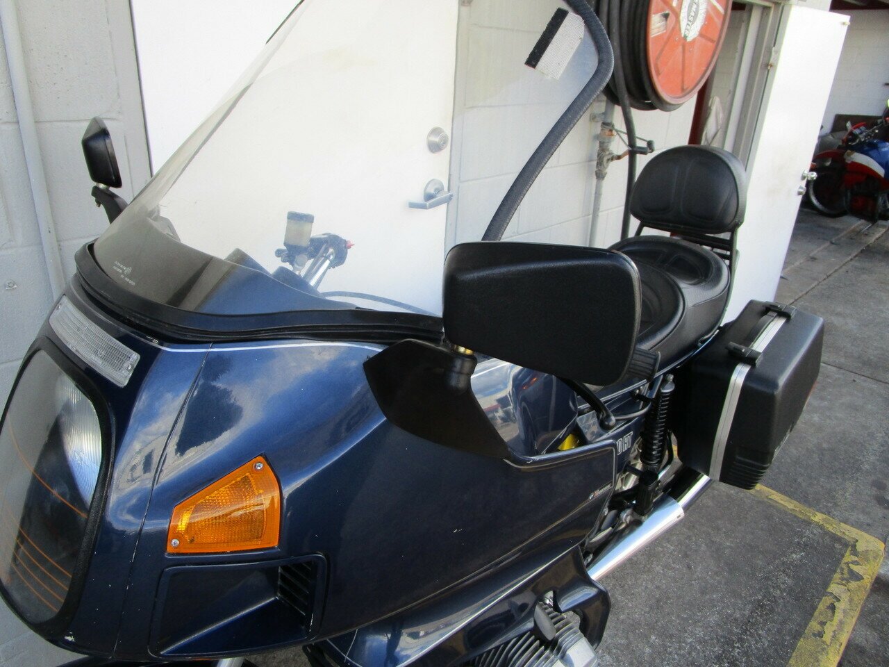 1984 BMW R80RT ROAD