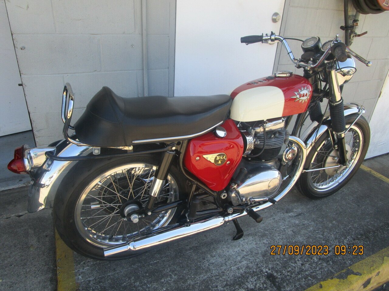 1966 BSA A65 SPITFIRE ROAD