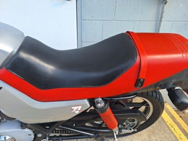 1990 SUZUKI GS550 KATANA ROAD