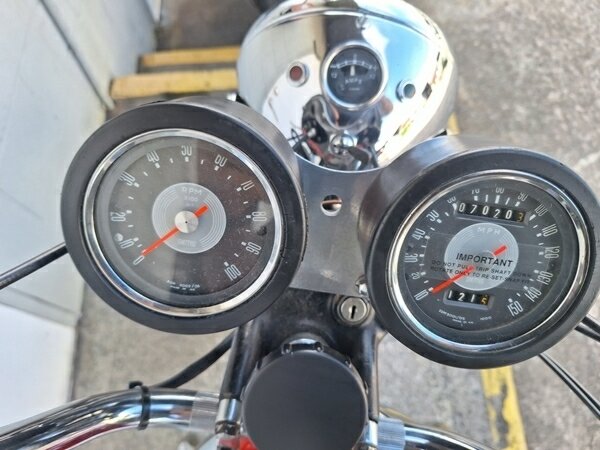 1969 BSA A65L LIGHTNING ROAD