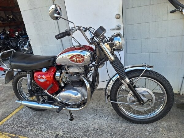 1969 BSA A65L LIGHTNING ROAD