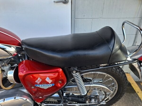 1969 BSA A65L LIGHTNING ROAD