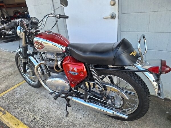 1969 BSA A65L LIGHTNING ROAD