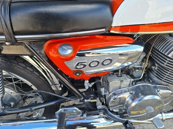1972 SUZUKI T500 ROAD