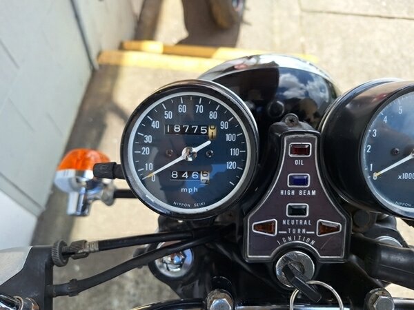 1977 HONDA CB400F ROAD