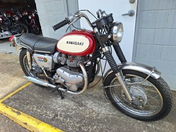 1967 KAWASAKI W2SS ROAD