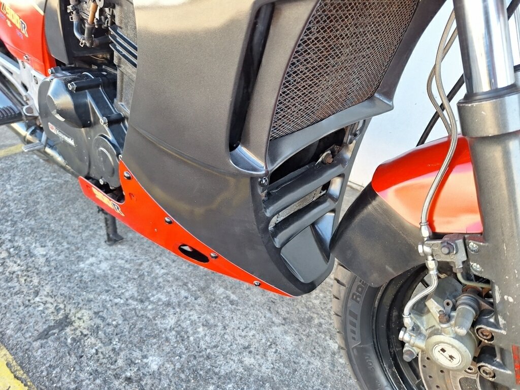 1984 KAWASAKI GPZ900R (ZX900) ROAD