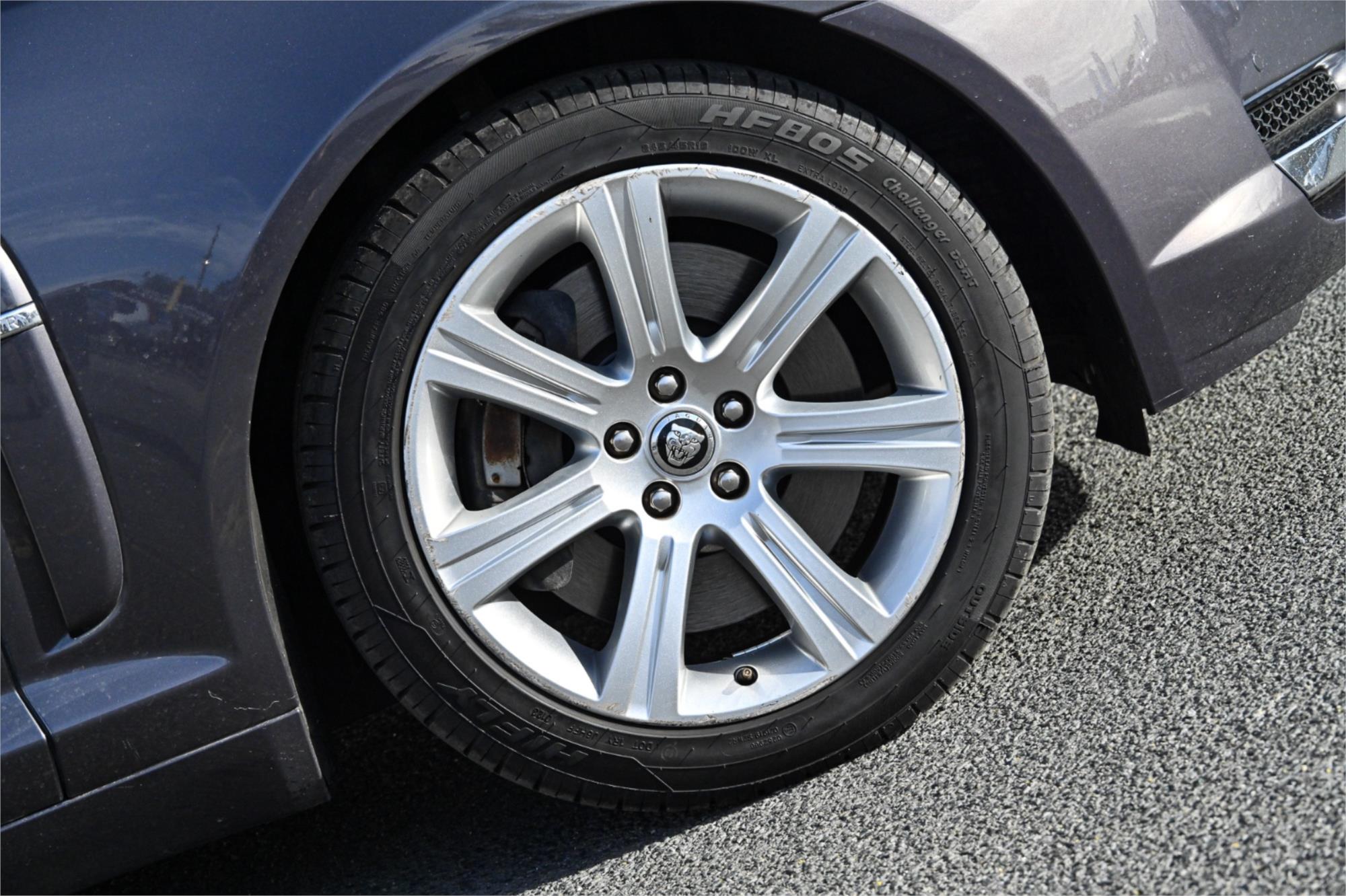 2010 JAGUAR XF MY11 3.0 V6 DIESEL S LUXURY 6 SP AUTOMATIC 4D SEDAN
