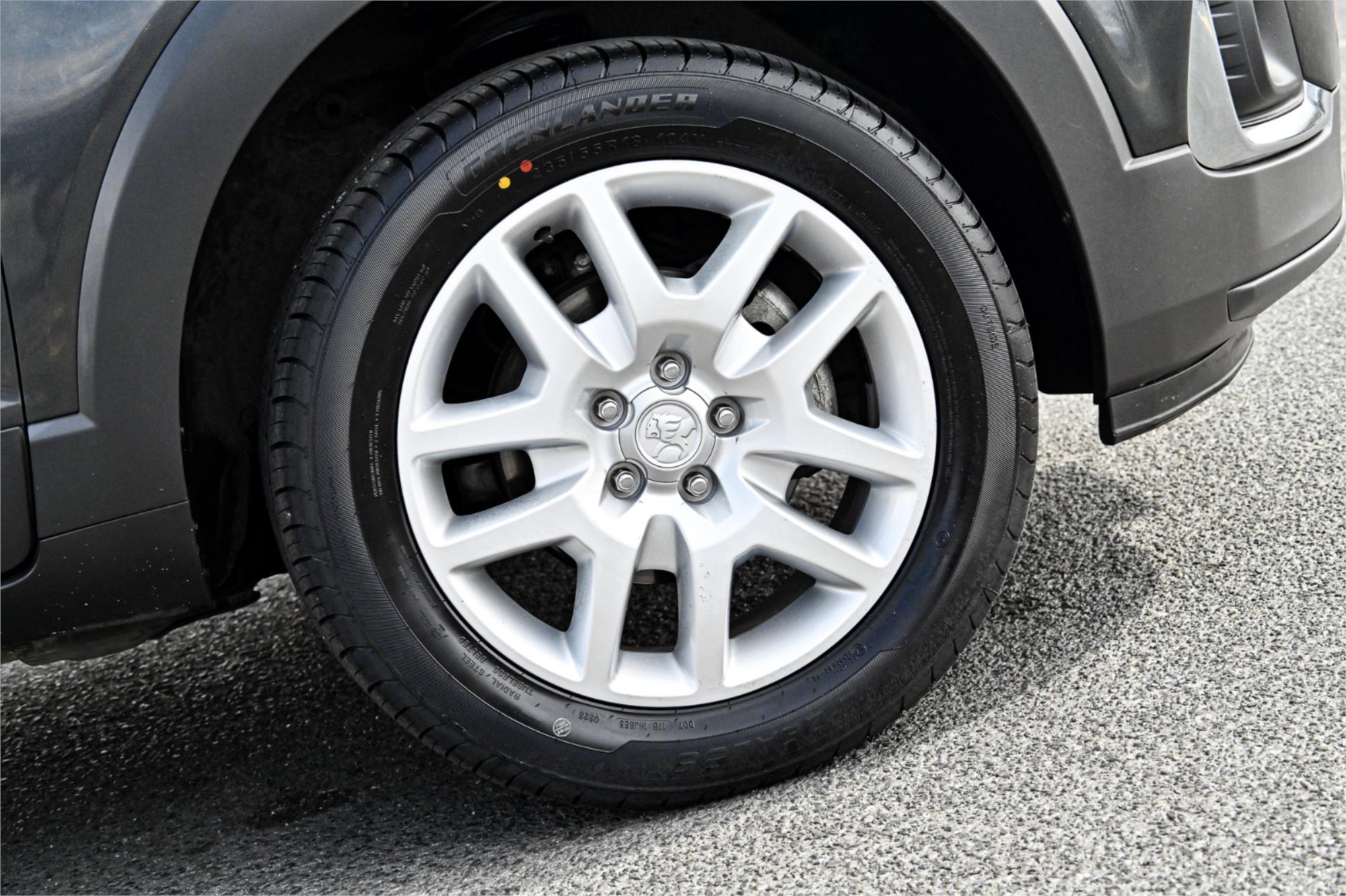 2016 HOLDEN CAPTIVA CG MY15 7 LS ACTIVE (FWD) 6 SP AUTOMATIC 4D WAGON