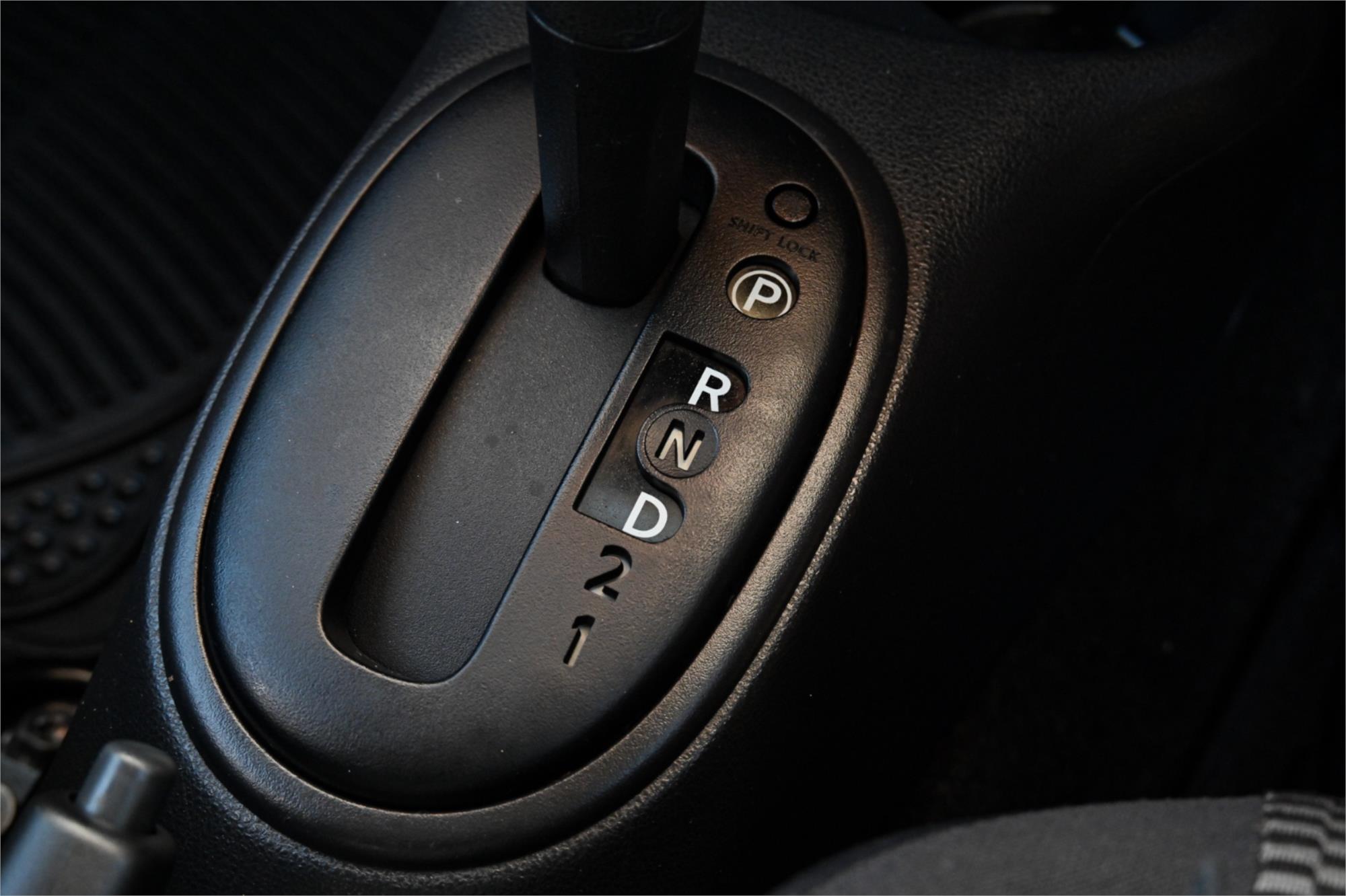 2015 NISSAN MICRA K13 MY15 ST 4 SP AUTOMATIC 5D HATCHBACK