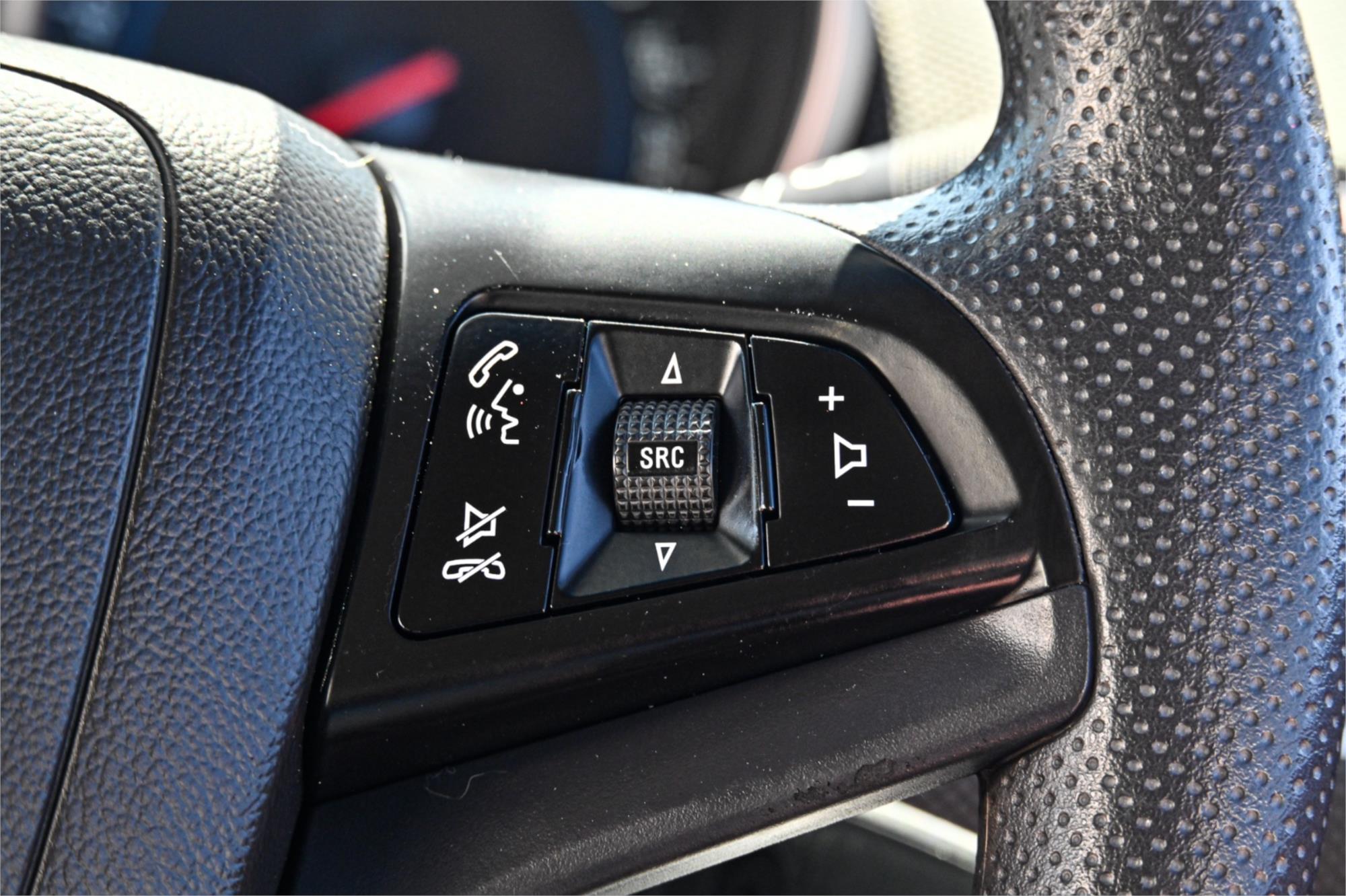 2014 HOLDEN CRUZE JH MY14 EQUIPE 6 SP AUTOMATIC 5D HATCHBACK