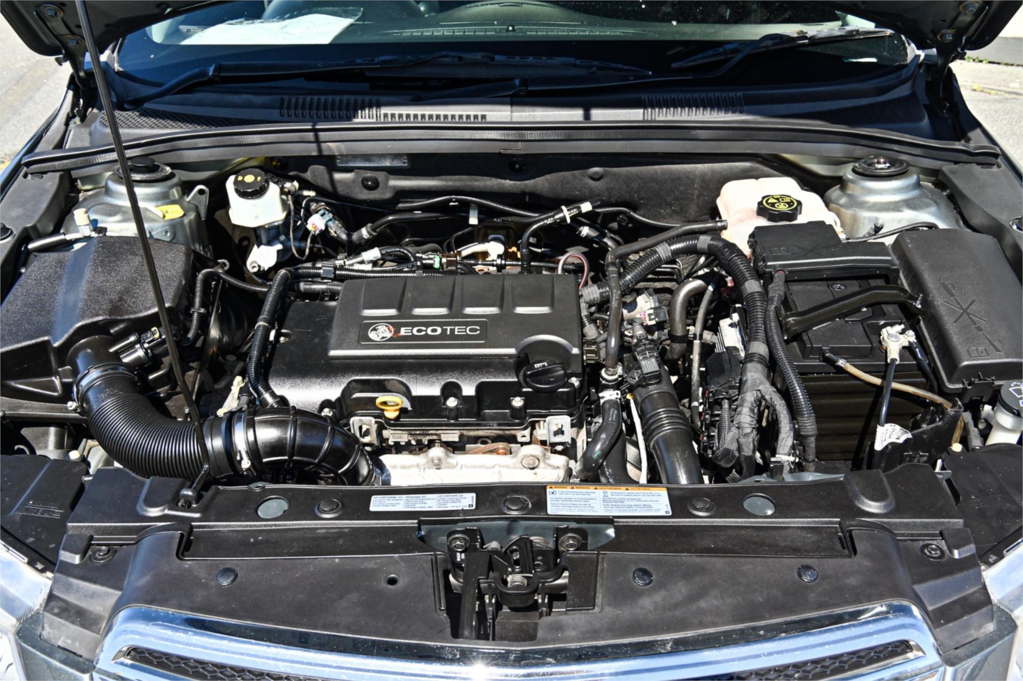 2014 HOLDEN CRUZE JH MY14 EQUIPE 6 SP AUTOMATIC 5D HATCHBACK